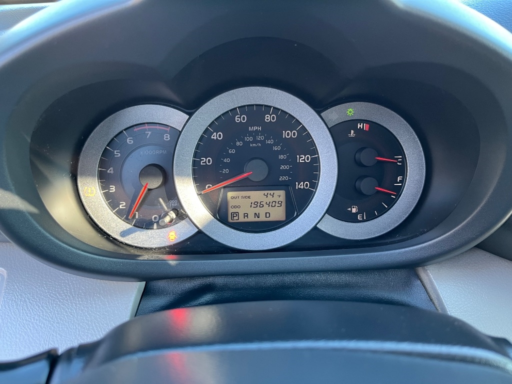 Toyota RAV4 4dr Limited 4-cyl 4WD (Natl) 2006