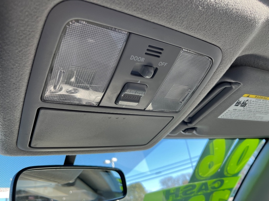 Toyota RAV4 4dr Limited 4-cyl 4WD (Natl) 2006