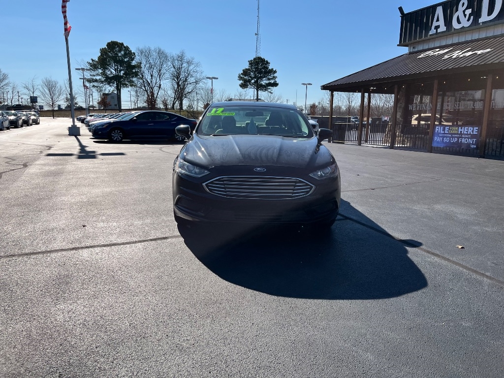 Ford Fusion S FWD 2017