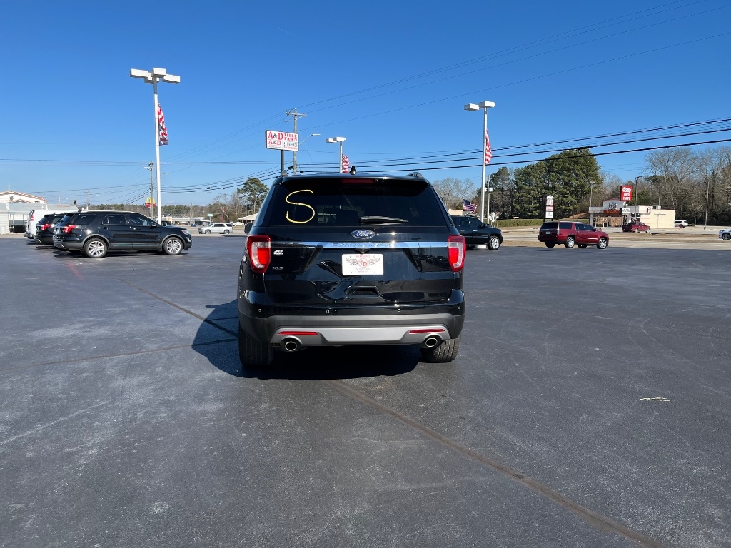 Ford Explorer XLT FWD 2017