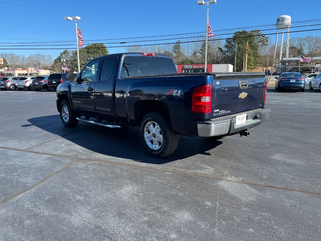 Chevrolet Silverado 1500 4WD Ext Cab 143.5" LT 2009