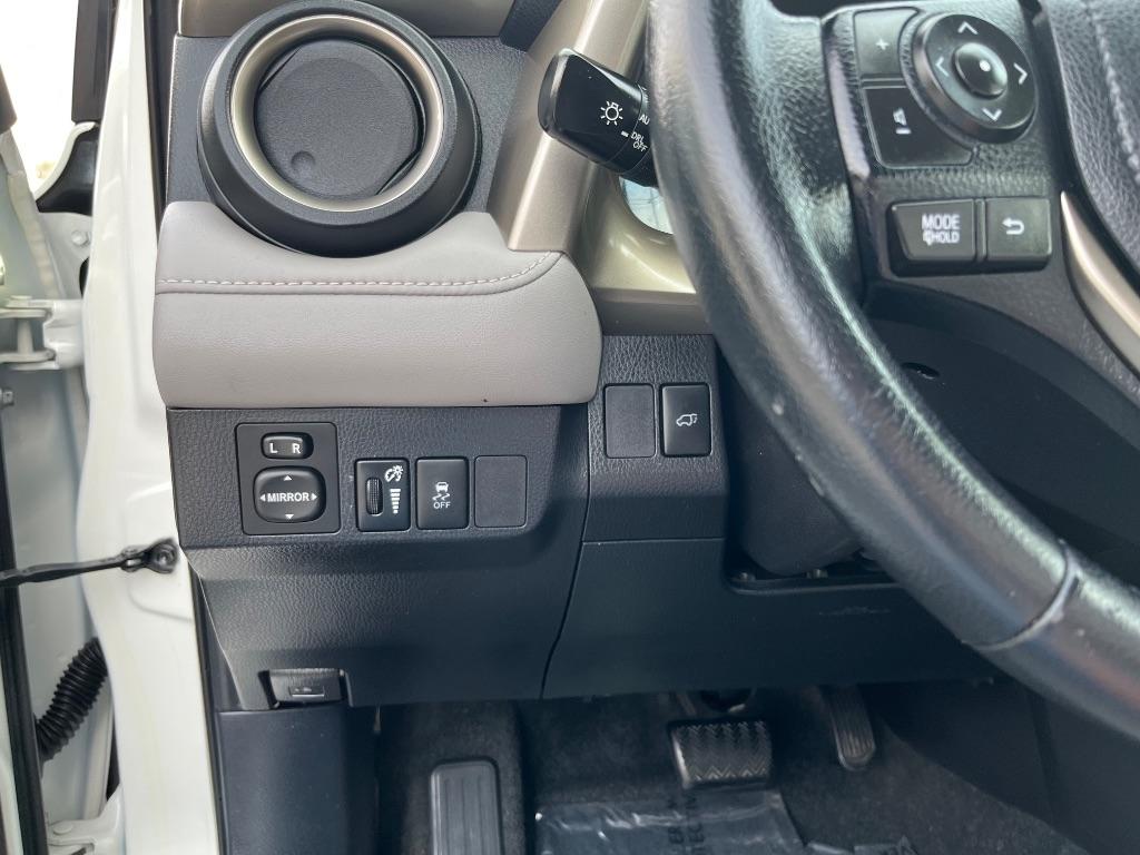 Toyota RAV4 FWD 4dr Limited (Natl) 2013