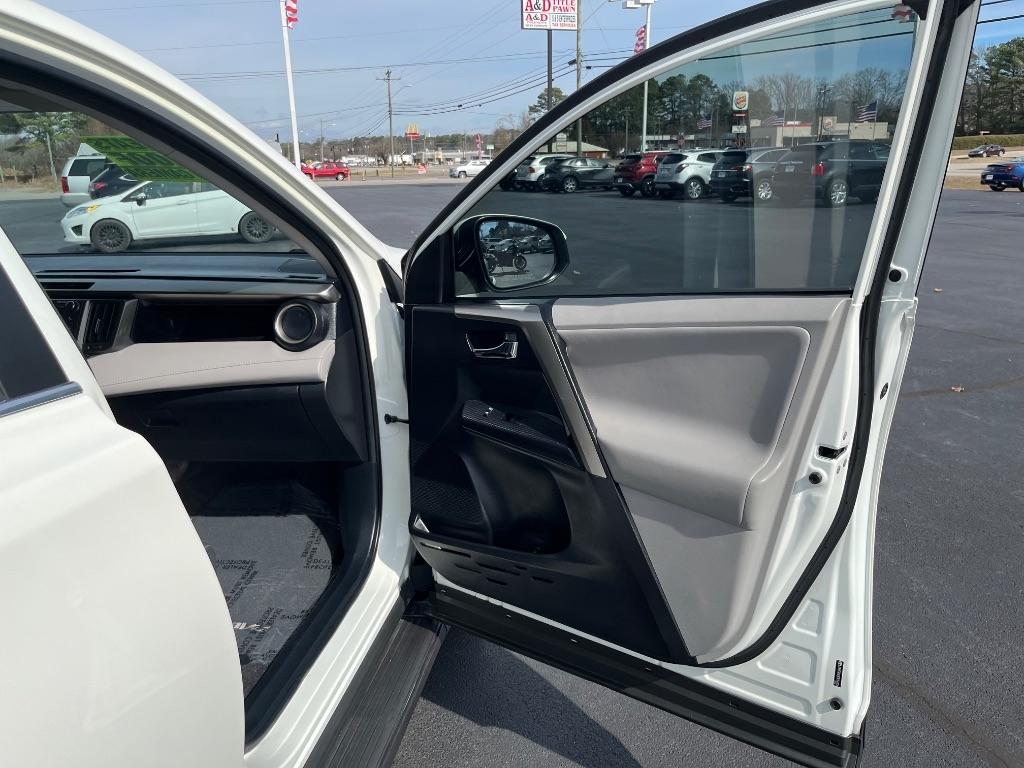 Toyota RAV4 FWD 4dr Limited (Natl) 2013