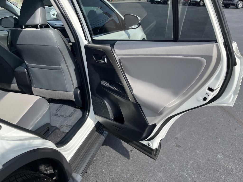 Toyota RAV4 FWD 4dr Limited (Natl) 2013