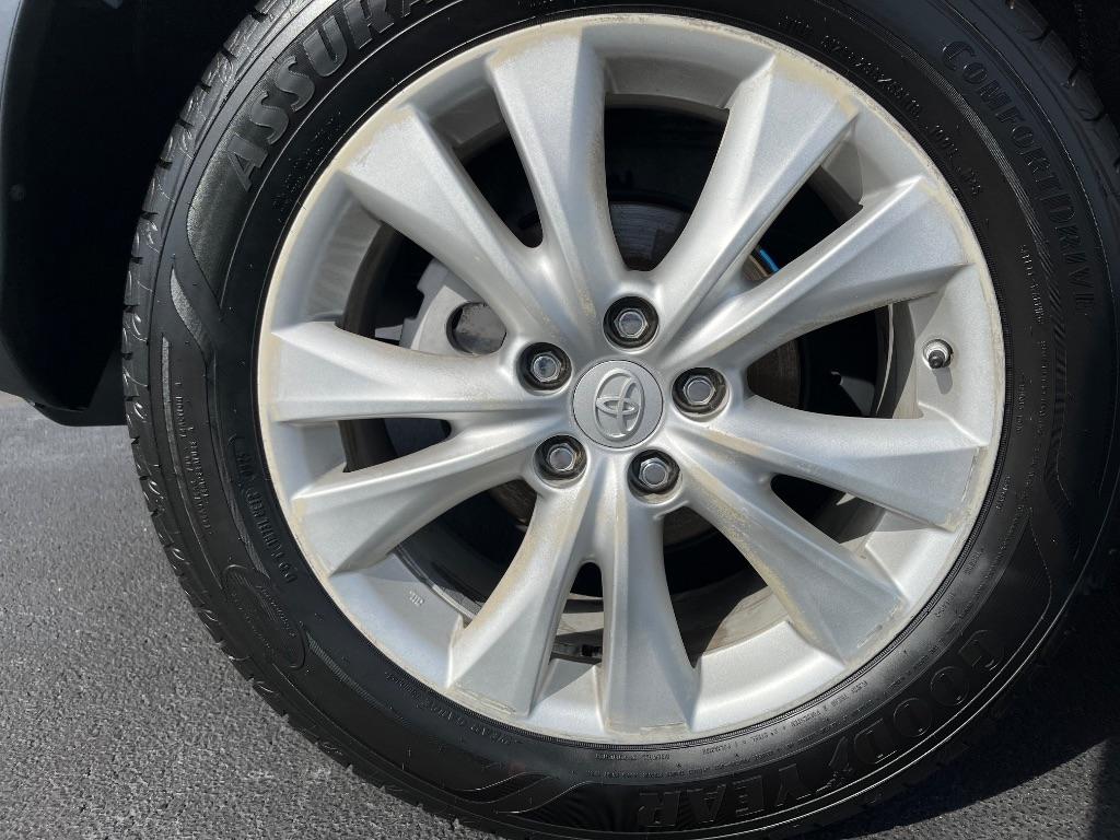 Toyota RAV4 FWD 4dr Limited (Natl) 2013