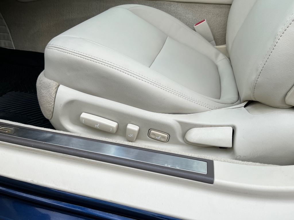 Lexus SC 430 2dr Convertible 2002