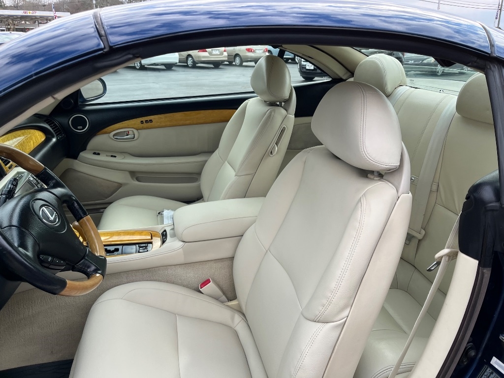 Lexus SC 430 2dr Convertible 2002