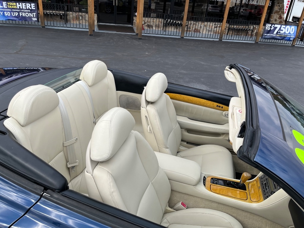Lexus SC 430 2dr Convertible 2002