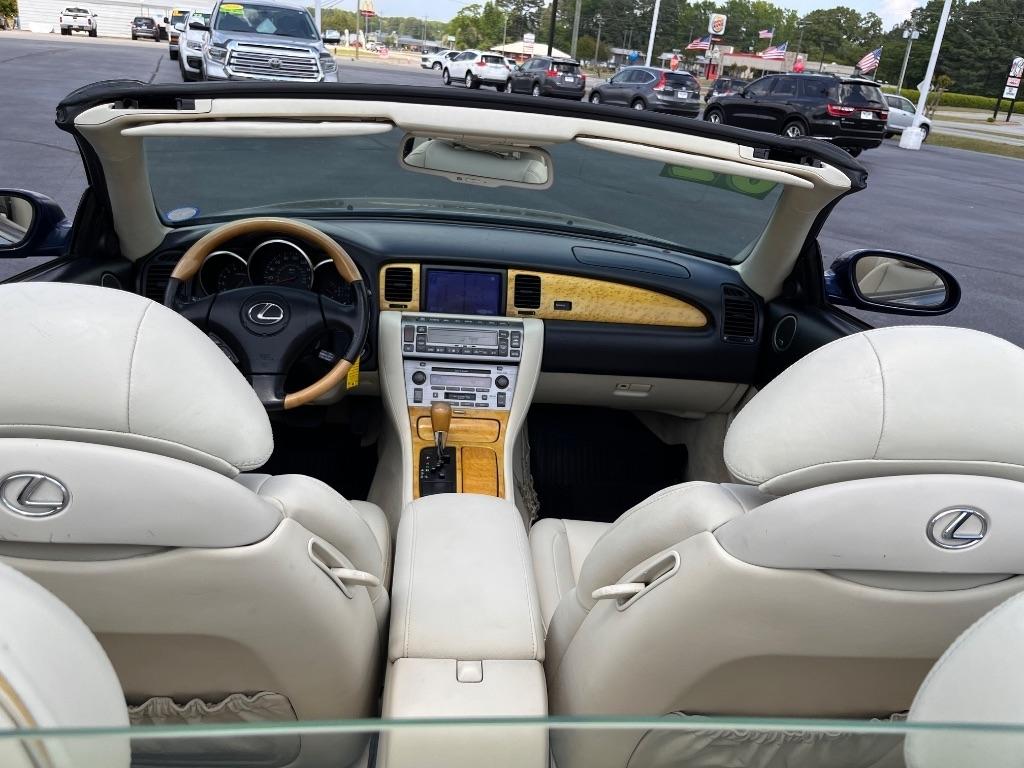 Lexus SC 430 2dr Convertible 2002