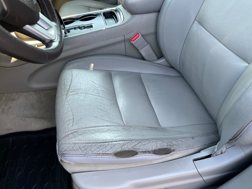 Dodge Durango 2WD 4dr Crew 2012