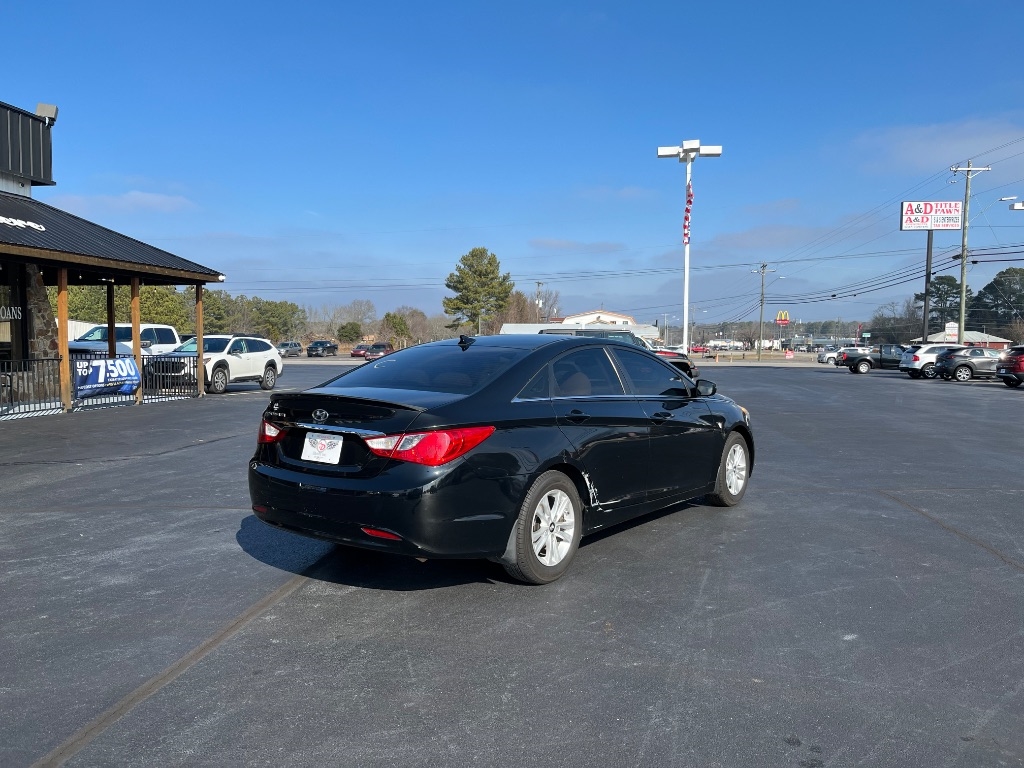 Hyundai Sonata 4dr Sdn 2.4L Auto GLS 2013