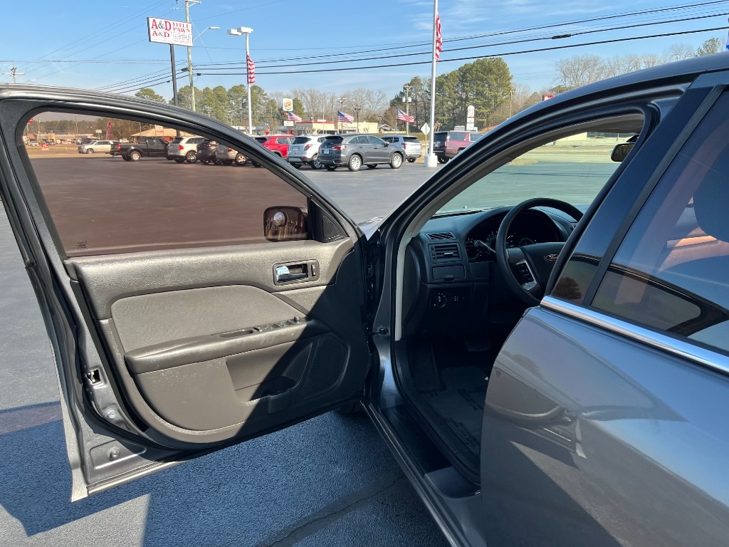 Ford Fusion 4dr Sdn SE FWD 2010