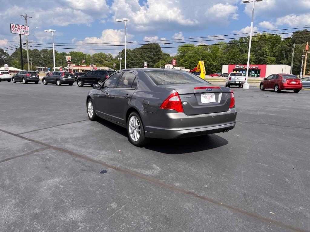 Ford Fusion 4dr Sdn SE FWD 2010