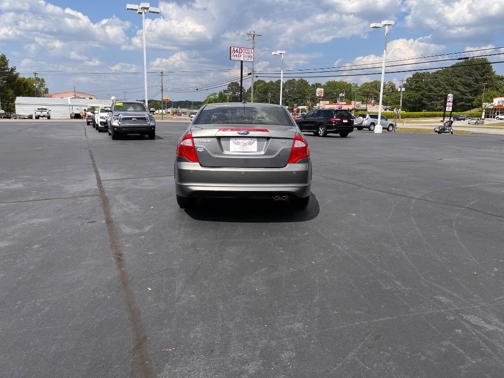 Ford Fusion 4dr Sdn SE FWD 2010