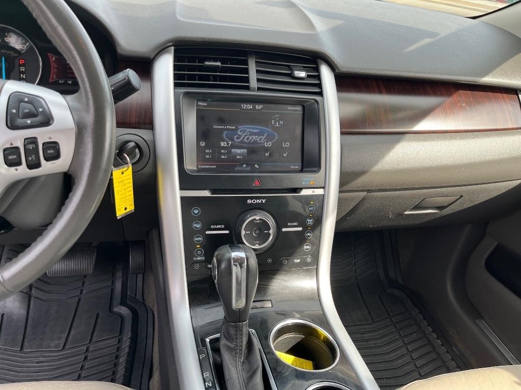 Ford Edge 4dr Limited FWD 2012