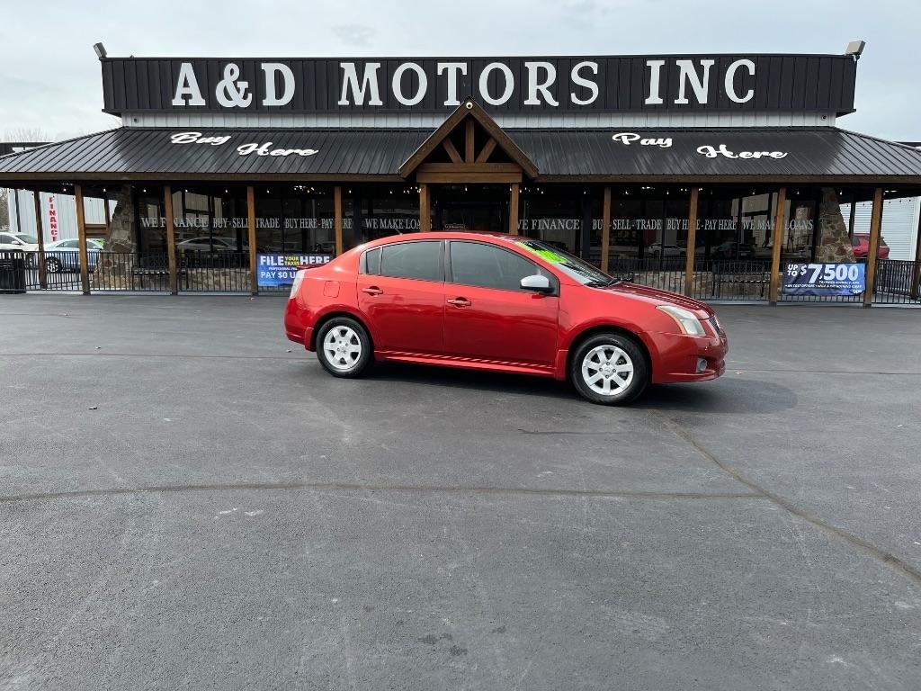 Nissan Sentra 4dr Sdn I4 CVT 2.0 SR 2011