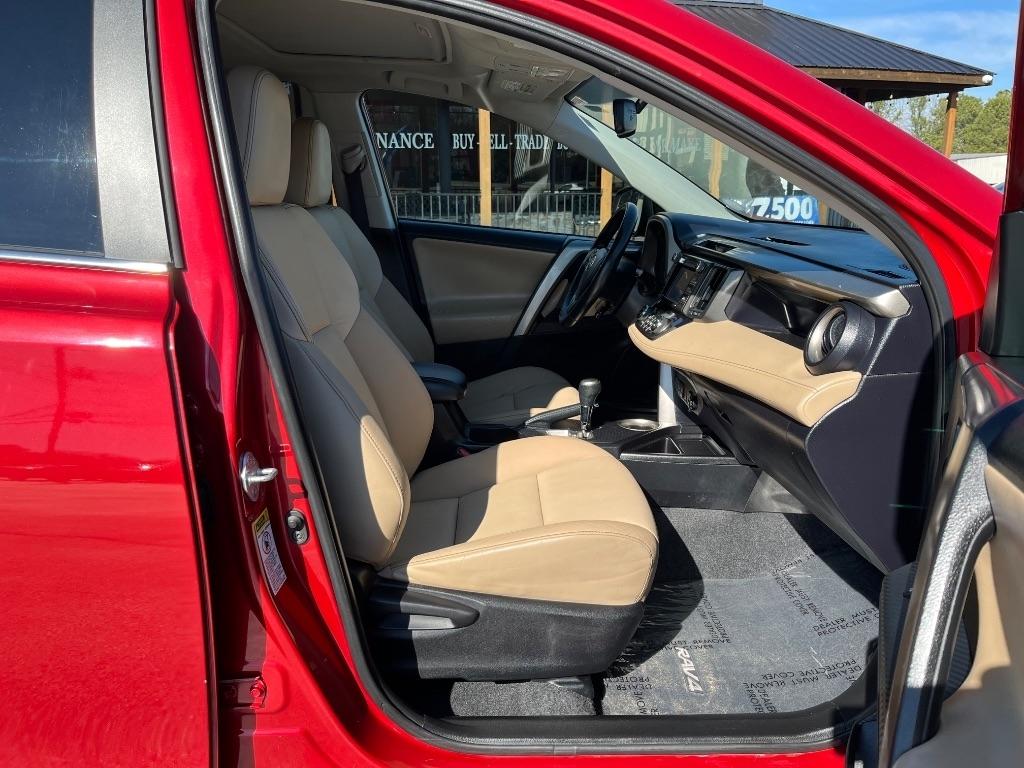 Toyota RAV4 FWD 4dr Limited (Natl) 2015