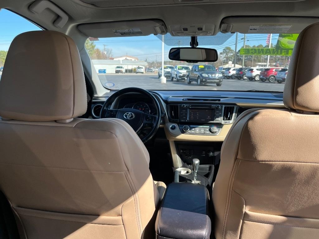 Toyota RAV4 FWD 4dr Limited (Natl) 2015