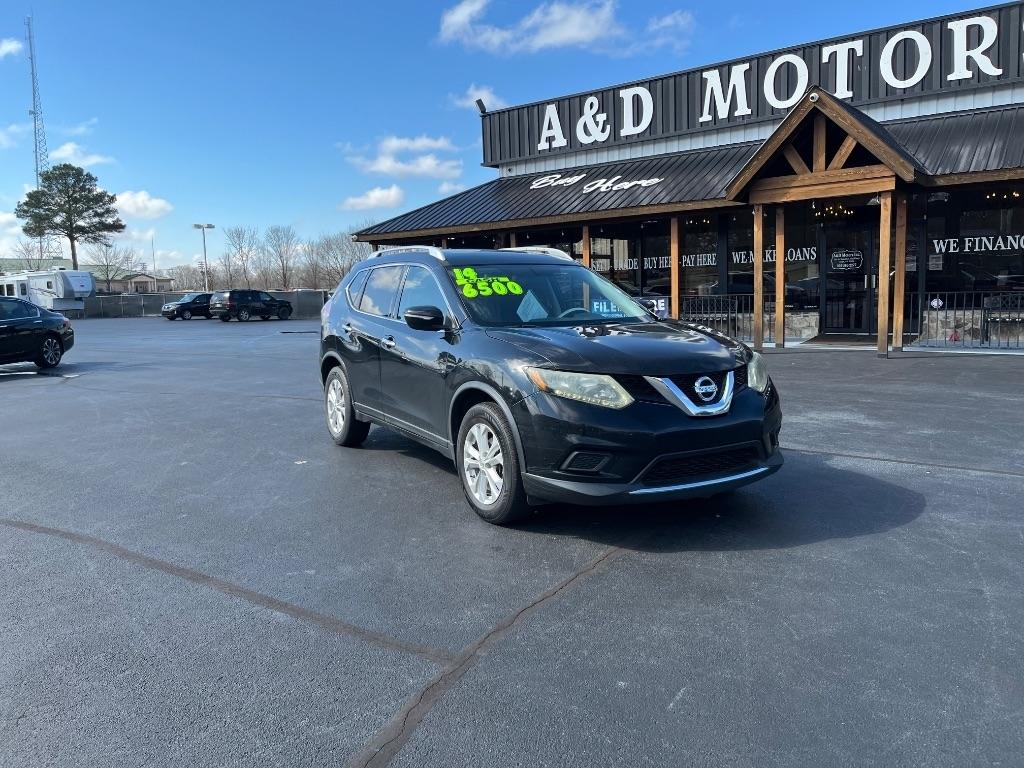 Nissan Rogue FWD 4dr SV 2014