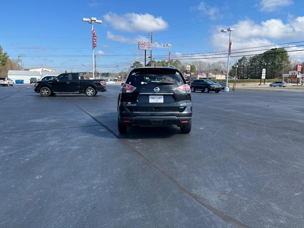 Nissan Rogue FWD 4dr SV 2014