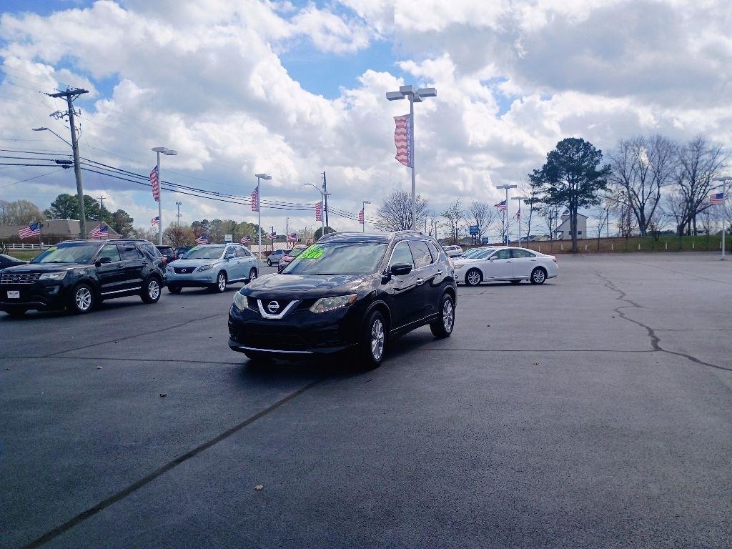 Nissan Rogue FWD 4dr SV 2014