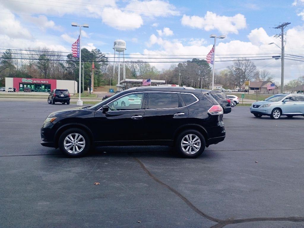 Nissan Rogue FWD 4dr SV 2014