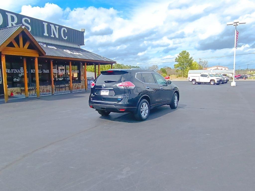 Nissan Rogue FWD 4dr SV 2014