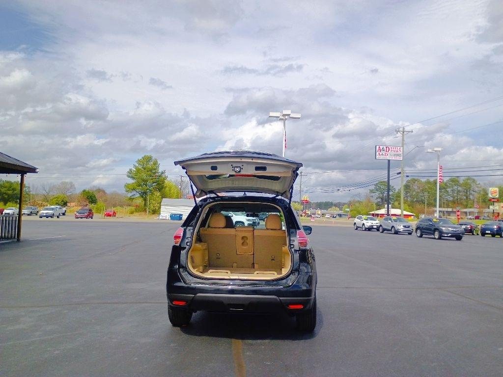 Nissan Rogue FWD 4dr SV 2014