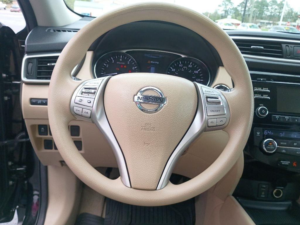 Nissan Rogue FWD 4dr SV 2014