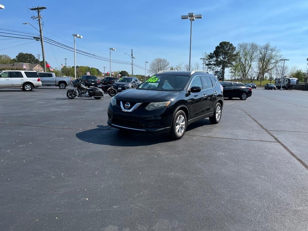 Nissan Rogue FWD 4dr SV 2014