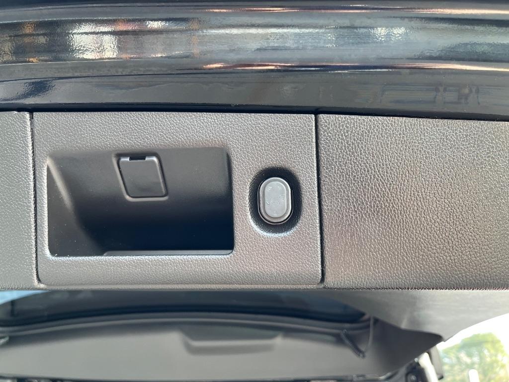 Chevrolet Tahoe 2WD 4dr LT 2017