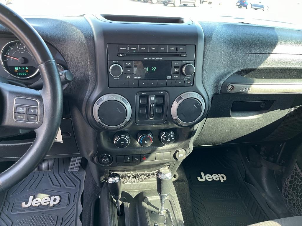 Jeep Wrangler Unlimited Sport 2013