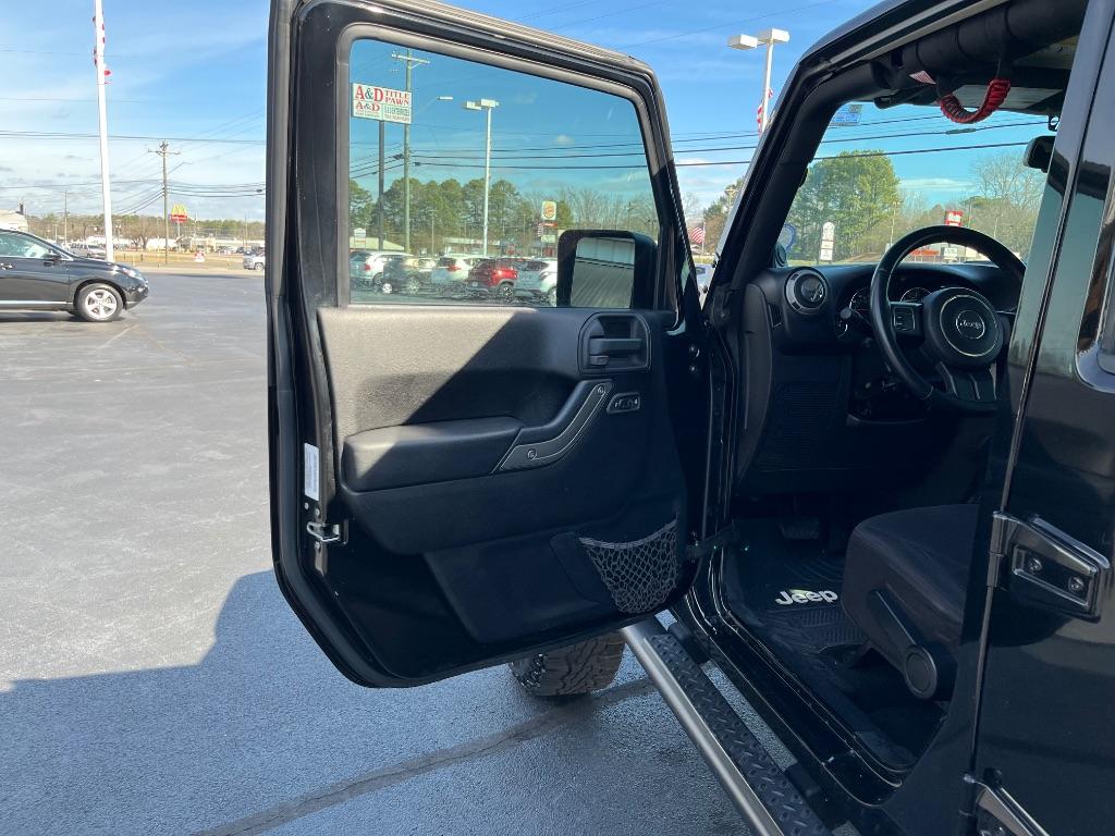 Jeep Wrangler Unlimited Sport 2013