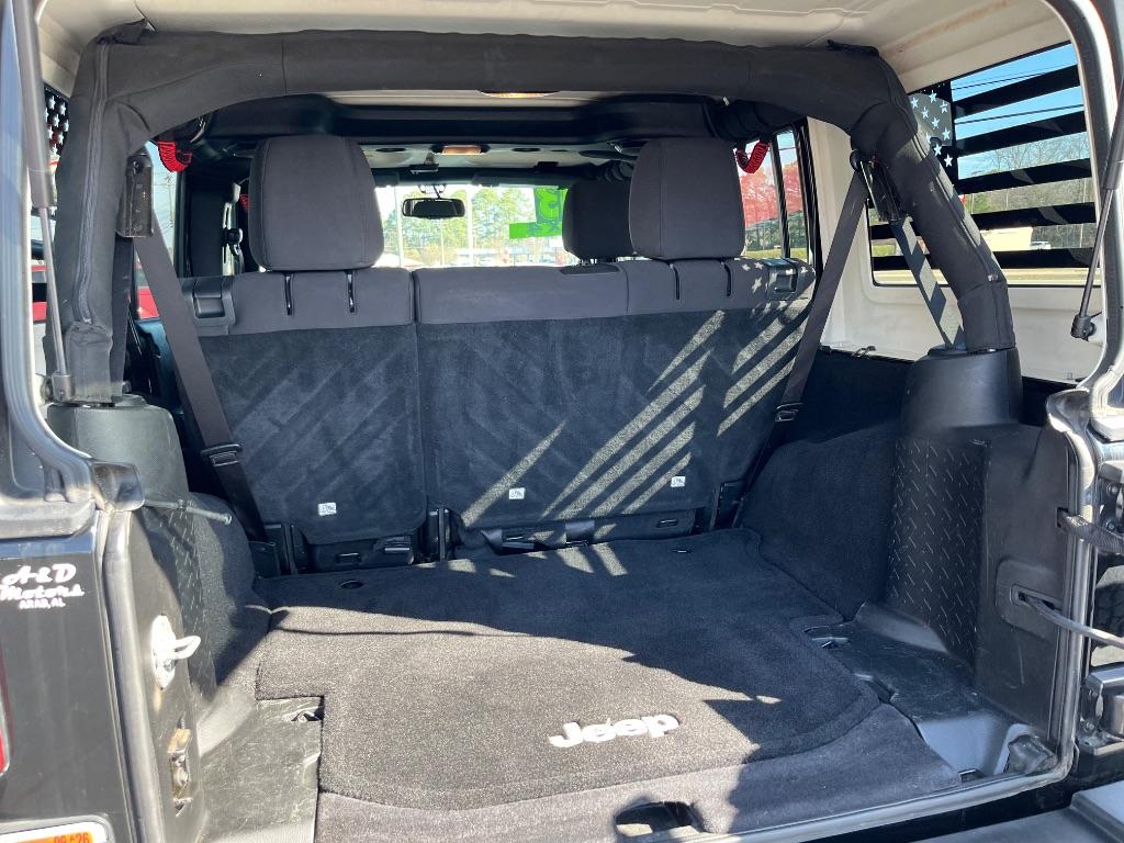 Jeep Wrangler Unlimited Sport 2013