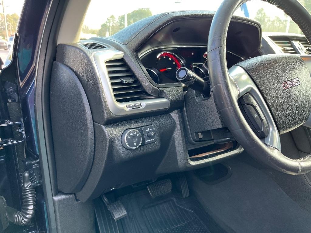 GMC Acadia AWD 4dr SLE w/SLE-2 2015