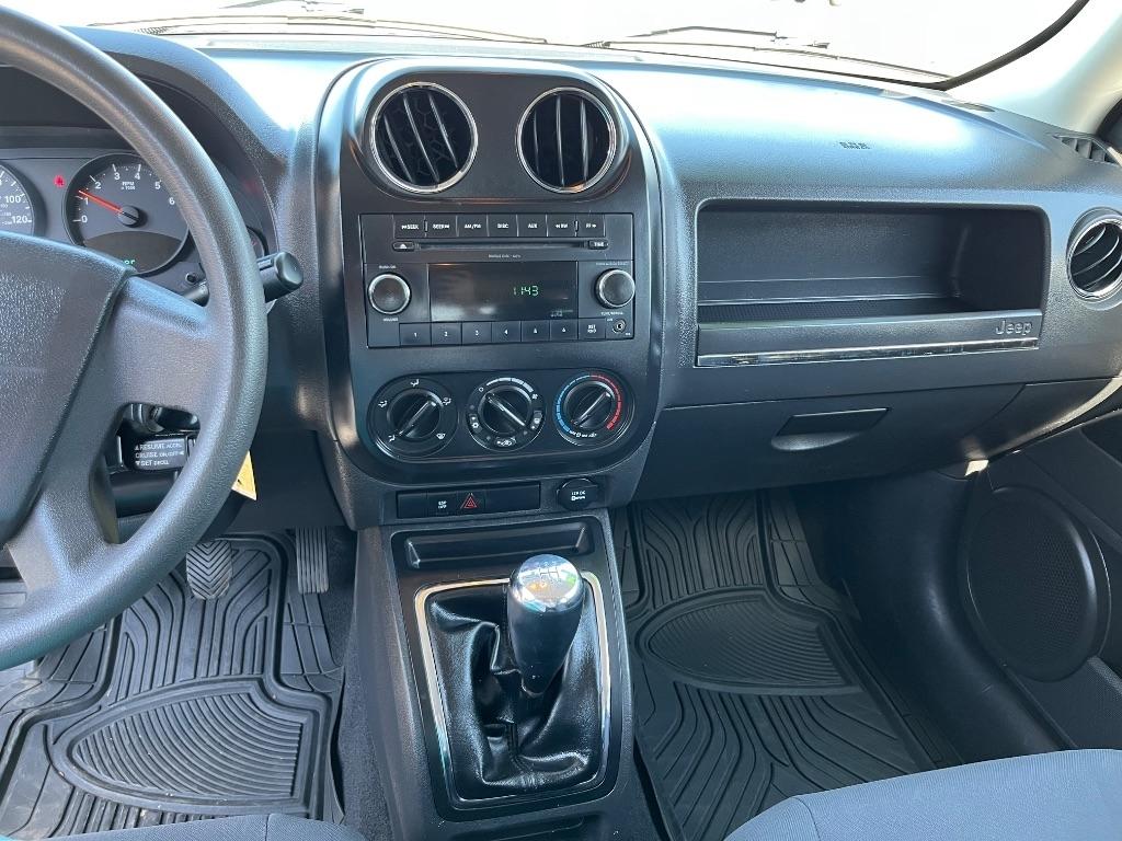 Jeep Patriot FWD 4dr Sport 2009