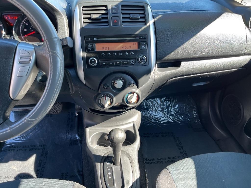 Nissan Versa Note 5dr HB CVT 1.6 S Plus 2014