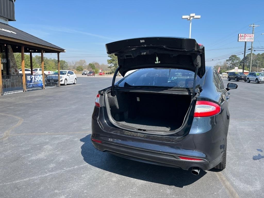 Ford Fusion 4dr Sdn SE FWD 2014