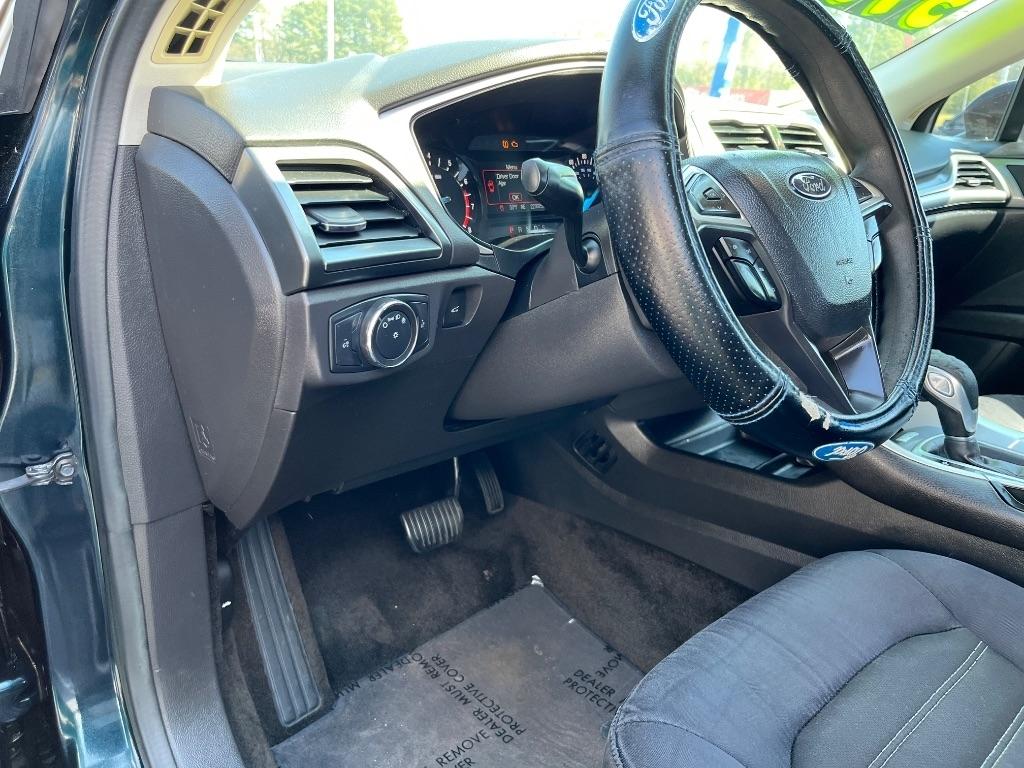 Ford Fusion 4dr Sdn SE FWD 2014