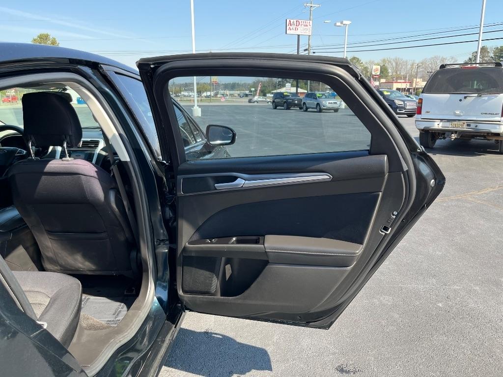 Ford Fusion 4dr Sdn SE FWD 2014