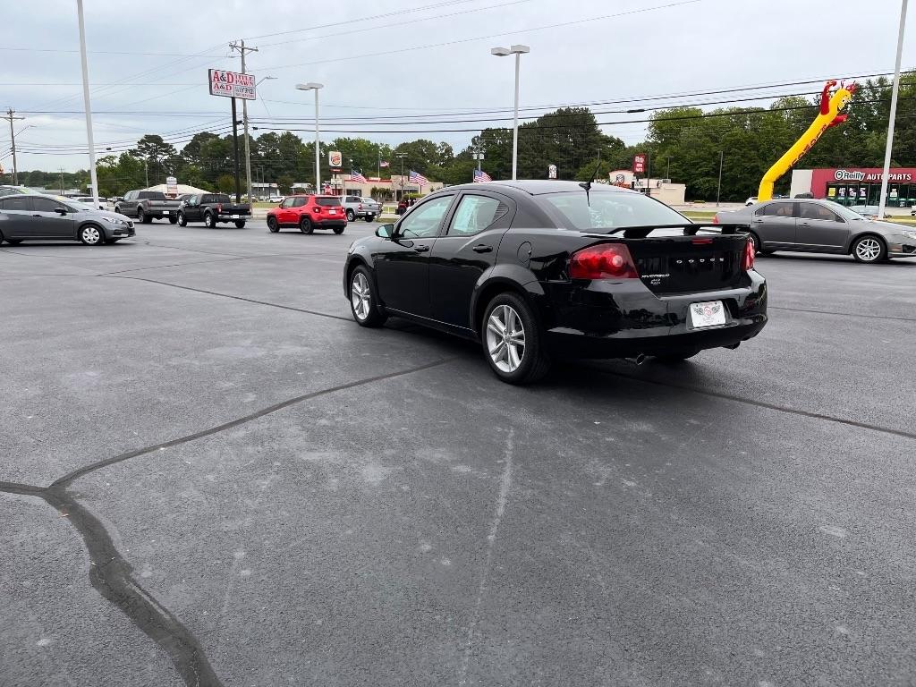 Dodge Avenger 4dr Sdn SE 2014