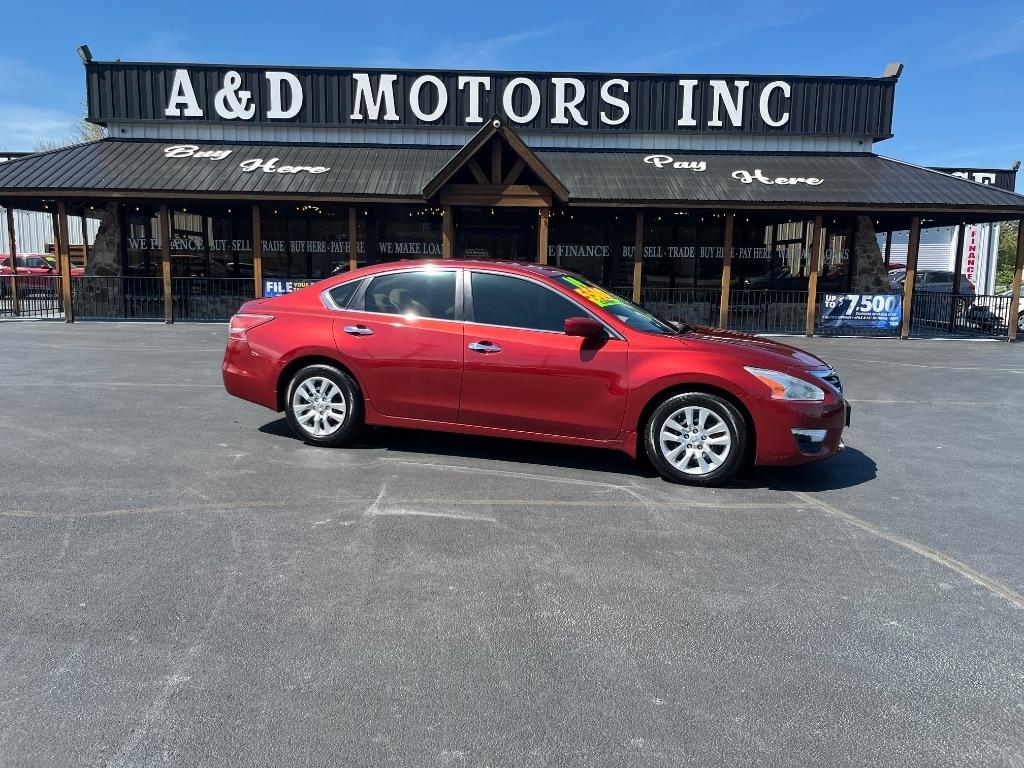 Nissan Altima 4dr Sdn I4 2.5 S 2014