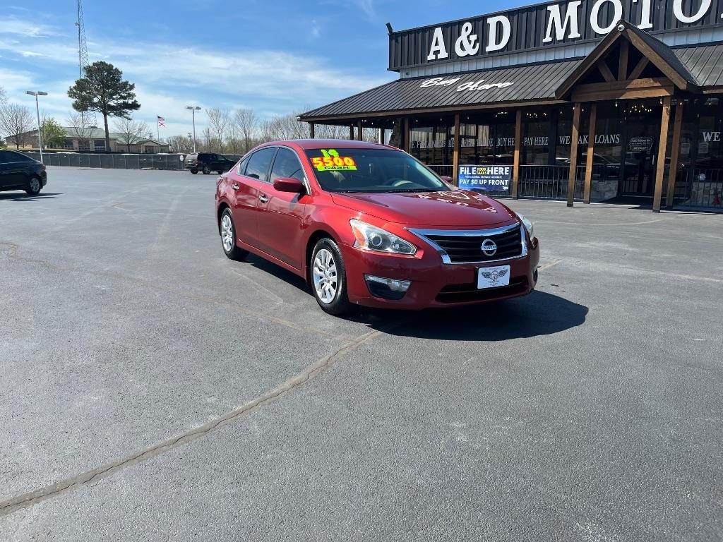 Nissan Altima 4dr Sdn I4 2.5 S 2014