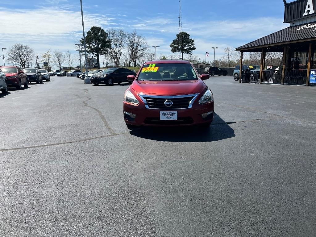 Nissan Altima 4dr Sdn I4 2.5 S 2014