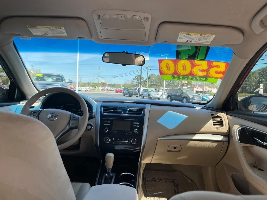 Nissan Altima 4dr Sdn I4 2.5 S 2014