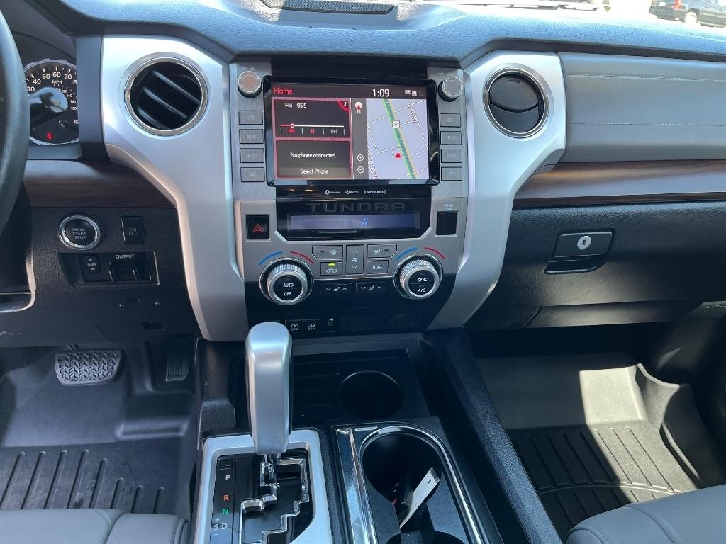 Toyota Tundra 2WD Limited CrewMax 5.5' Bed 5.7L (Natl) 2020