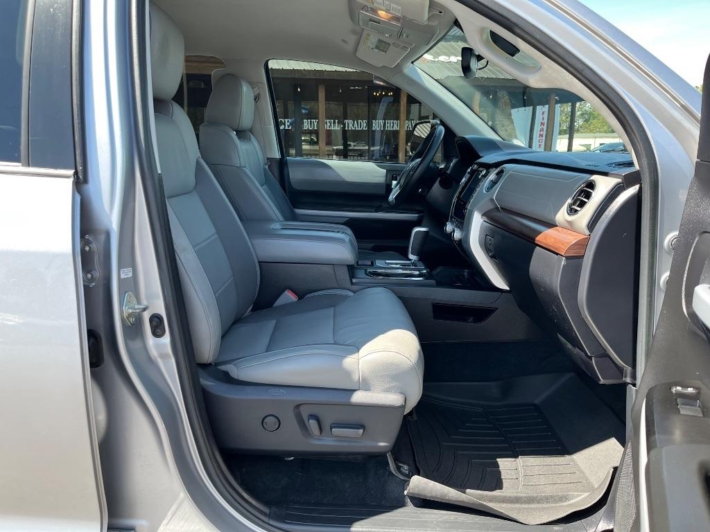 Toyota Tundra 2WD Limited CrewMax 5.5' Bed 5.7L (Natl) 2020