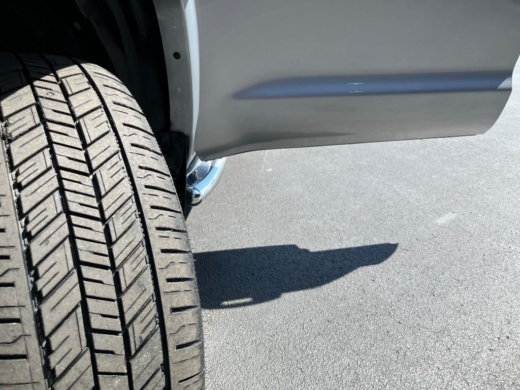 Toyota Tundra 2WD Limited CrewMax 5.5' Bed 5.7L (Natl) 2020