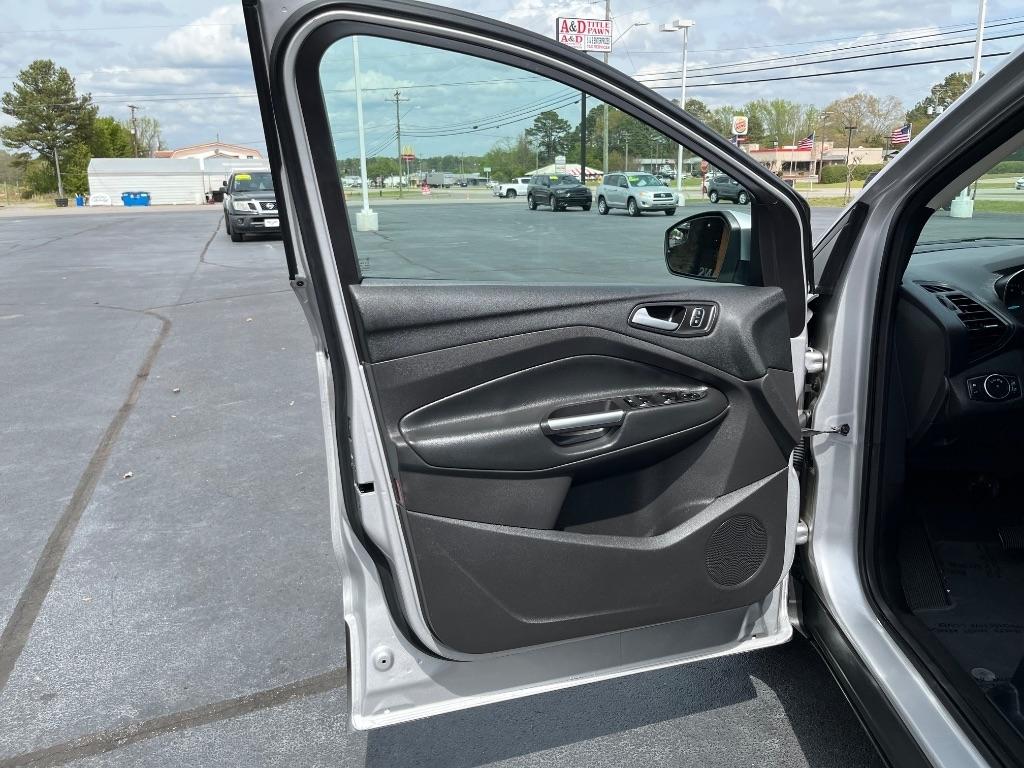 Ford Escape SE FWD 2017