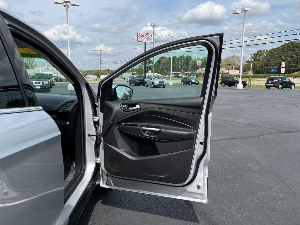 Ford Escape SE FWD 2017